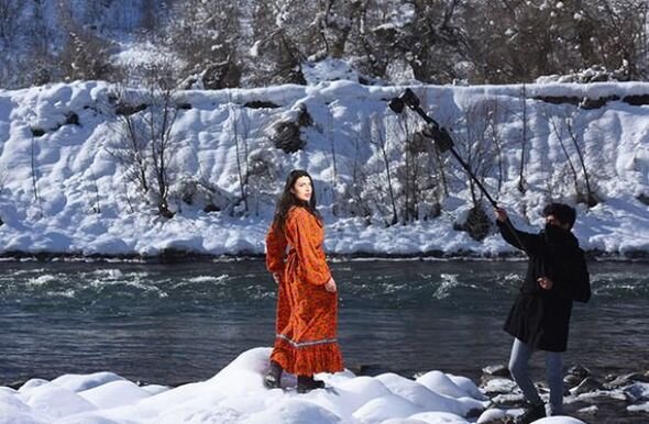 Türkiyə gözəli fotosessiya üçün GÖRÜN NƏ ETDİ - FOTO