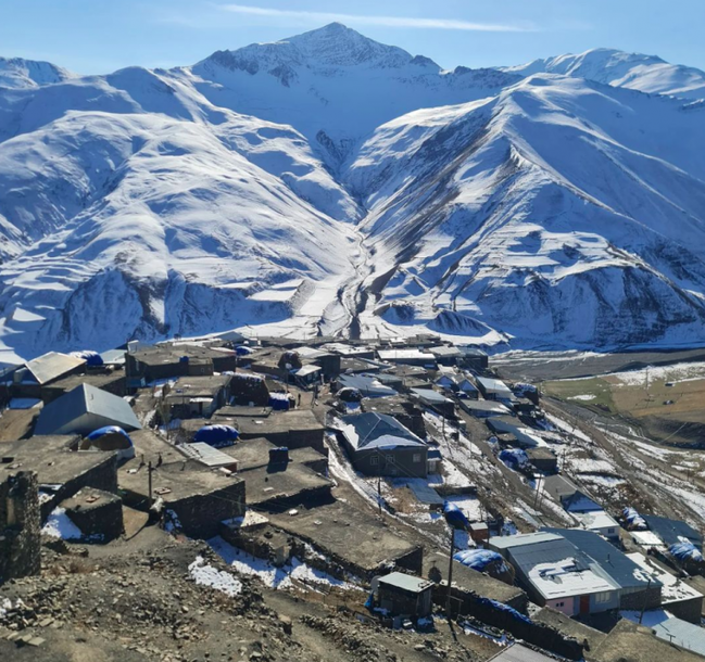 Bir video ilə məşhurlaşan 13 yaşlı məktəblini tanıyaq - FOTOLAR