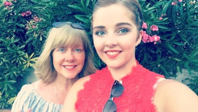 Sinif yoldaşları onu döydüyünə görə məktəbi tərk etdi, 13 yaşında öz şirkətini qurdu - FOTOLAR