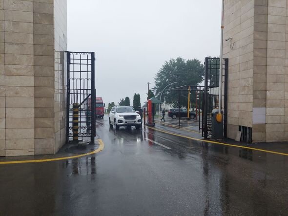 Rusiyadan Xankəndiyə göndərilmiş 1 tır ərzaq yükü Azərbaycan ərazisinə daxil olub - FOTO