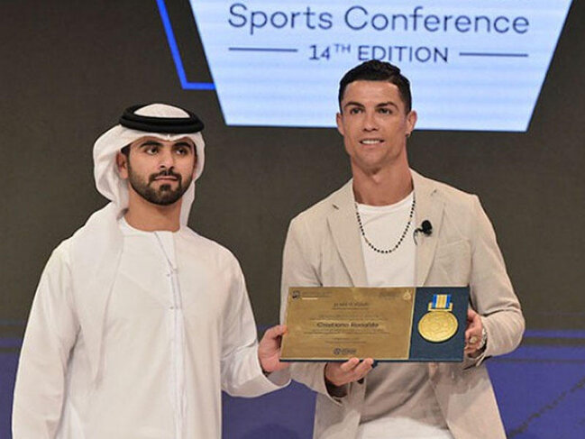 Ronaldo Dubayda ilin ən yaxşısı seçildi