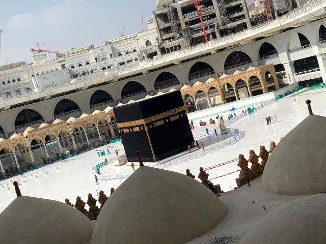 Kəbəni belə görməmişdiniz - Koronavirusa görə boş qalıb - FOTO