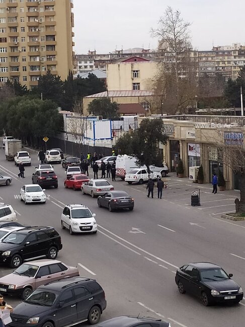 Bakıda qəza- avtomobillərə ciddi ziyan dəydi - FOTO