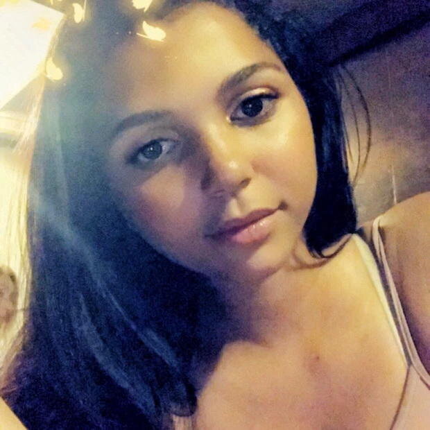 13 yaşlı oğlandan hamilə qalan evli qadının WhatsApp mesajları üzə çıxdı, tutuldu - FOTO