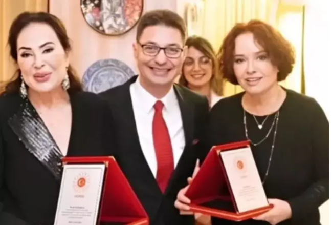 Məşhur aktrisa:"Türkan Şorayın yeri əsla dolmayacaq"