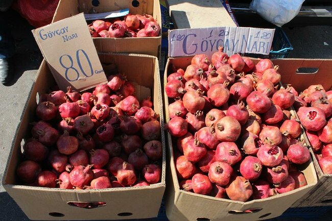 Bol çeşid, fərqli qiymət... - Novruz yarmarkası/ FOTOREPORTAJ