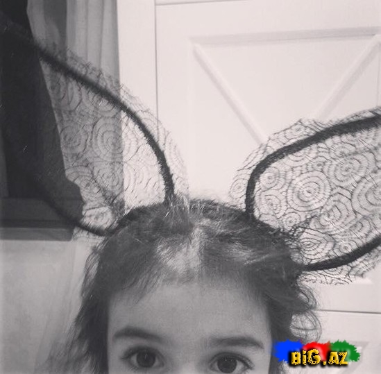 Aida Mahmudova həyat yoldaşı və qızı ilə - FOTO