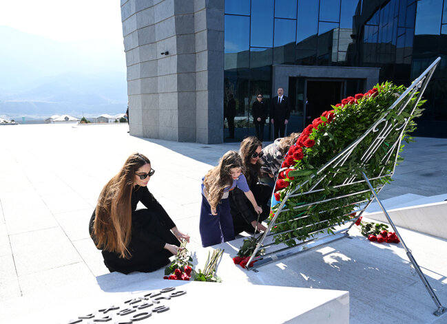 Xocalı Soyqırımı Memorialının açılışından - Fotolar