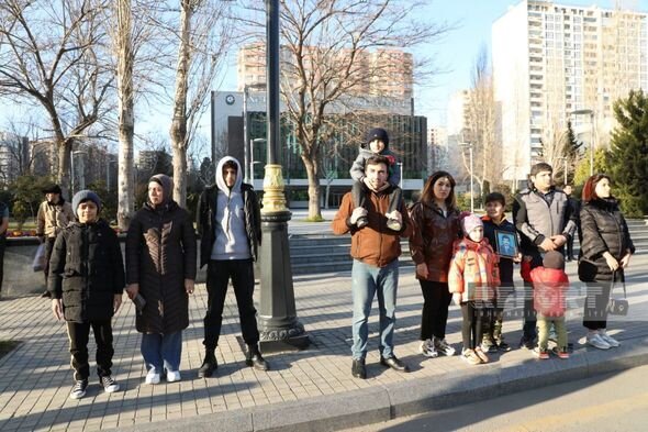 Xocalı soyqırımı qurbanlarının xatirəsi bir dəqiqəlik sükutla yad edilib - YENİLƏNİB + FOTO