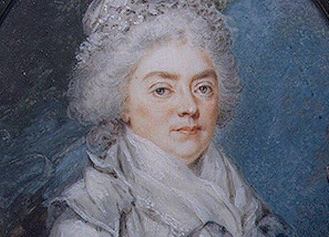 Qızları soyundurub ağaca bağlayan qəddar qadının özünü görün nə hala saldılar - QORXUNC FAKTLAR - FOTO