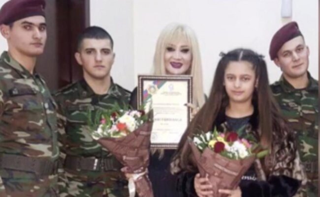 Məleykə Əsədovanın Xudayarla illər əvvəl çəkilən FOTOSU