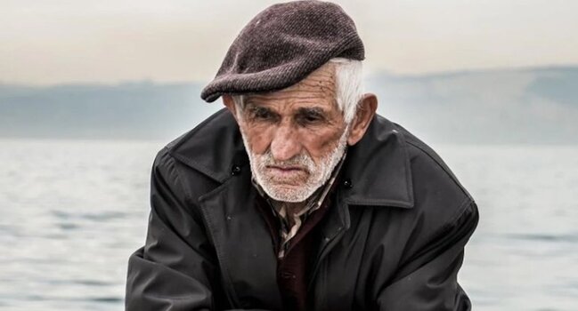 90 yaşlı insanlar ən çox nəyə görə peşman olurlar? - Psixoloq cavabları açıqladı