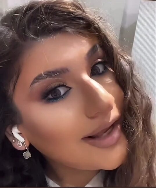 Rəqsanənin qızı Yağmurdan YENİ FOTOLAR