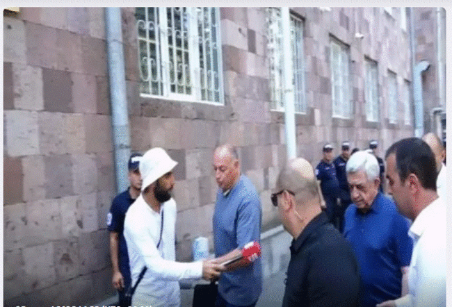 Ermənistanda SİYASİ ÇAXNAŞMA: Serj Sarkisyan da saxlanıldı