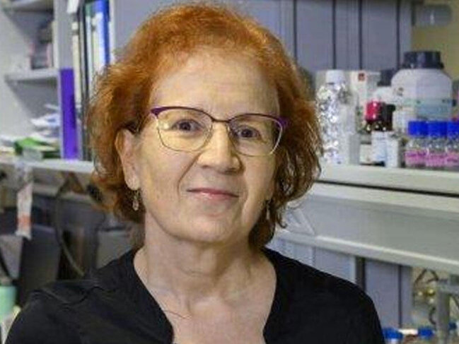 Vaksinasiya pandemiyanı dayandırmayacaq, indiki peyvəndlər bunu bacarmayacaq – İspan virusoloq alim