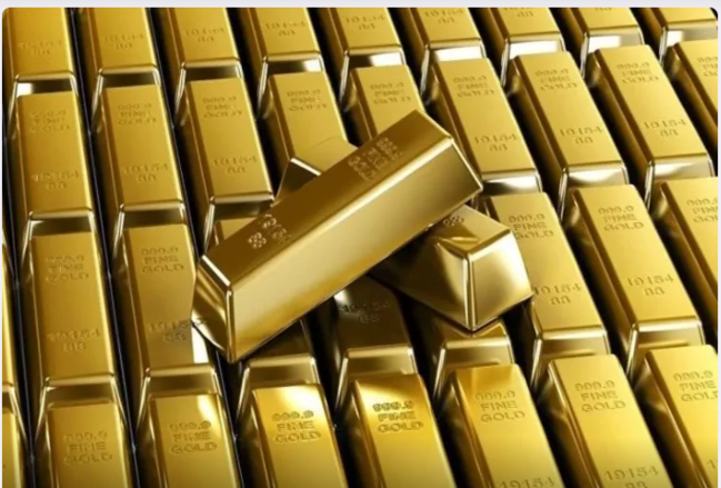 Dubaydan gələn biznesmen Bakı aeroportunda tutuldu: 144 minlik qızıl, 56 min cərimə