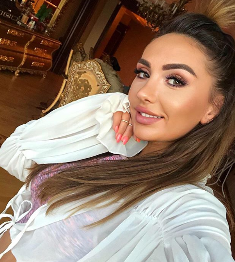 Azərbaycanın sosial şəbəkədə fenomen olan ən gözəl qızları - FOTOLAR