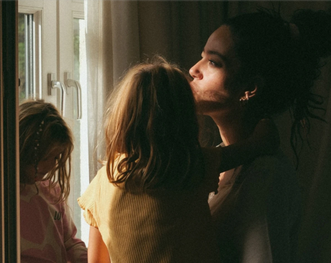 Məşhur aktrisanın boşanacağı iddia edildi