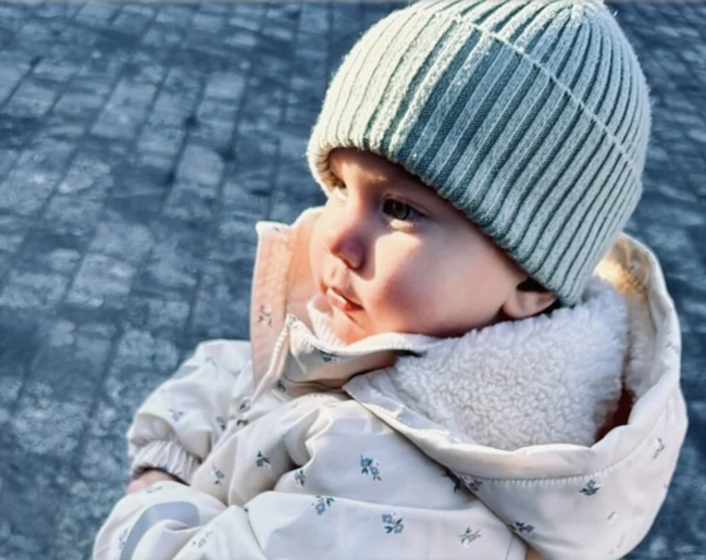 Aslı Enver qızı Elayın son fotosunu paylaşdı