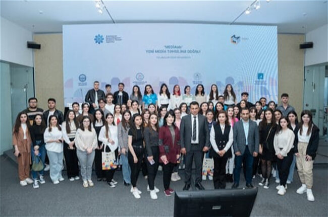 "MEDİAlab" layihəsi çərçivəsində ali təhsil müəssisələrinin tələbələri üçün infosessiya keçirilib