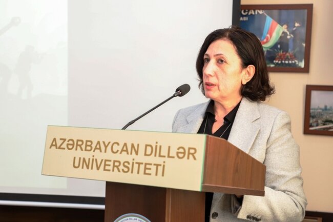 "Vətən müharibəsi tarixi. Şəxsiyyət faktoru" kitabının ingilis dilində nəşrinin təqdimatı olub