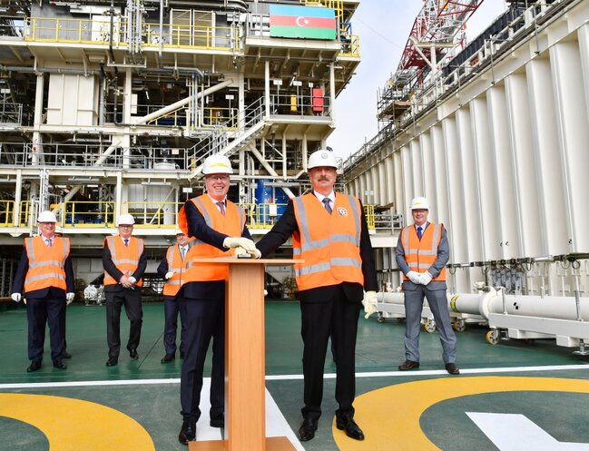 Prezident mərasimə qatıldı - Yenilənib