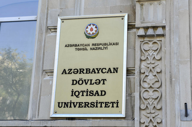 Valideyinlərin və abituriyentlərin DİQQƏTİNƏ: keçid ballarında YALNIŞLIQ