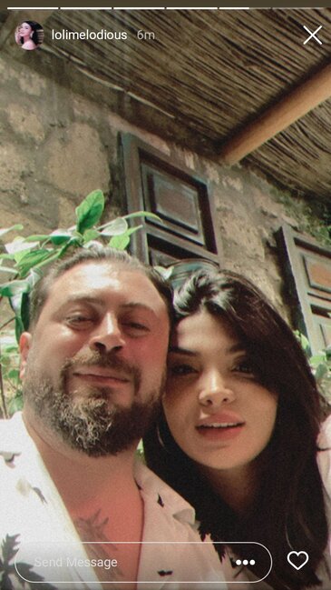 Qurdla həyat yoldaşından SƏMİMİ FOTO