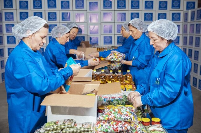 Heydər Əliyev Fondu şəhid ailələrinə Qurban bayramı münasibətilə sovqatlar göndərib