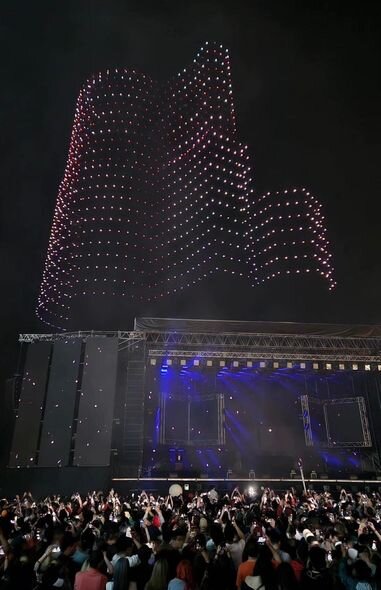 Leyla Əliyeva "Formula-1" in axşam şousundan görüntülər paylaşıb - FOTO