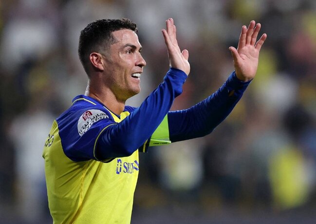 Ronaldo Avropa futboluna qayıtmağı düşünmür