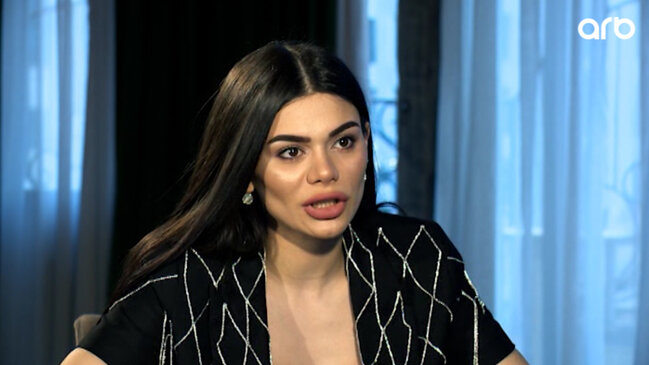 "Atam yanımdan keçsə, onu tanımaram" - Aysun İsmayılova - VİDEO