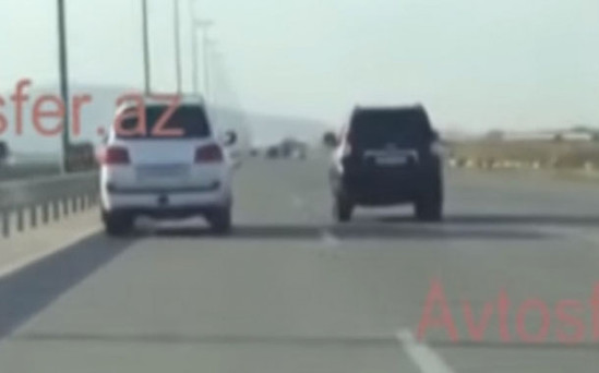 Məmur avtomobili 140 sürətlə kameraya düşdü - VİDEO