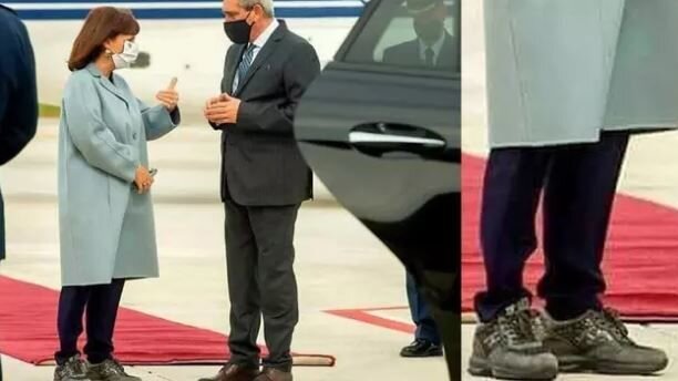 Yunanıstan prezidentinin ayaqqabısı narazılığa səbəb oldu – FOTO