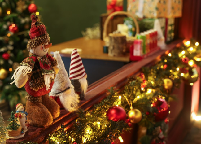 Bəzi qurumlarda iş günlərinin yeri dəyişdirildi - Rəsmi qərar olmasa da