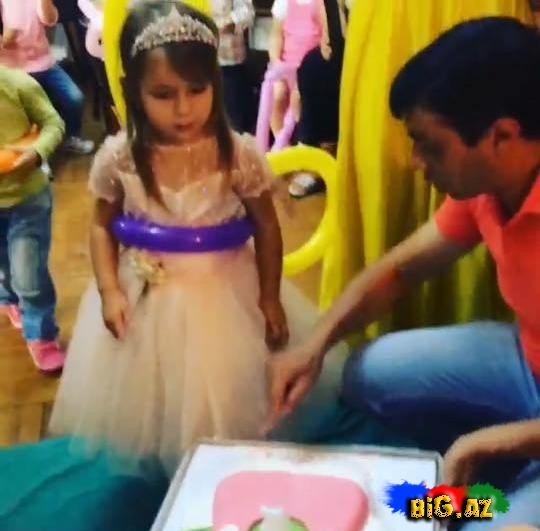 Züleyxa Akçurina qızına ad günü etdi - FOTO