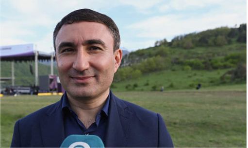 Məftun Abbasov: "Şuşada 24 ədəd yeni dördmərtəbəli bina tikiləcək"