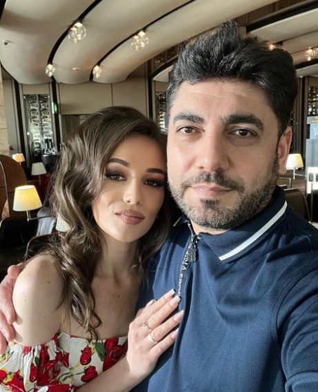 Nuri Sərinləndirici ilə həyat yoldaşından SƏMİMİ FOTO