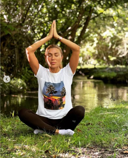 Xoşqədəm həyat yoldaşı Doğuş ilə - YENİ FOTOLAR