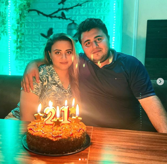 Almaxanım Əhmədli NİŞANLISI İLƏ - FOTO