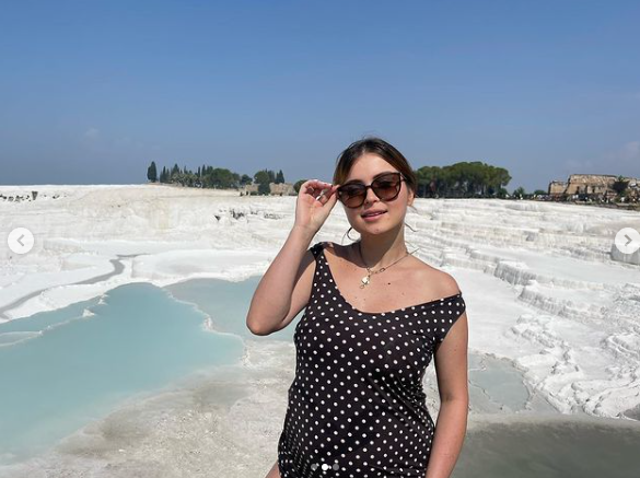 Ana olmağa hazırlaşan Sevdadan YENİ FOTOLAR