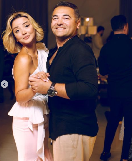 Aparıcı İlkin Həsəni HƏYAT YOLDAŞI İLƏ - FOTOLAR