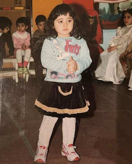 Yeni evlənən Almaxanım TANINMAZ HALDA - FOTO