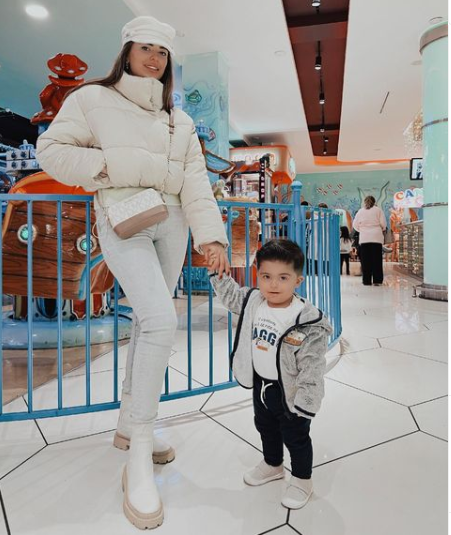 Bu da məşhur cütlüyün ÖVLADI - FOTO