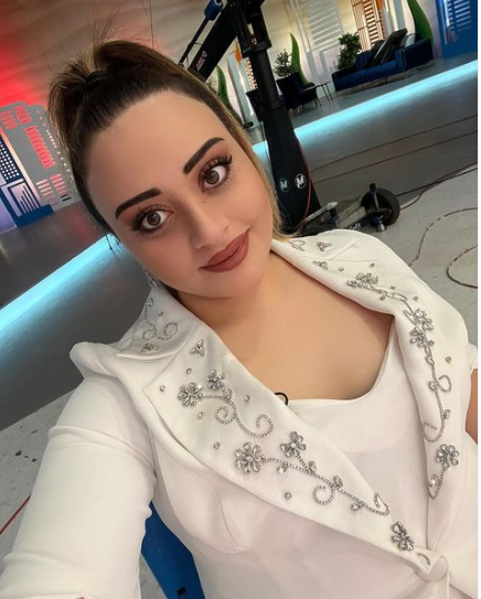 Yeni evlənən Almaxanım gözəlliyi ilə GÖZ QAMAŞDIRDI - FOTO