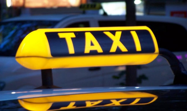 "Avtomobil nəqliyyatı haqqında" yeni qanun qüvvəyə minir - nələr dəyişəcək?