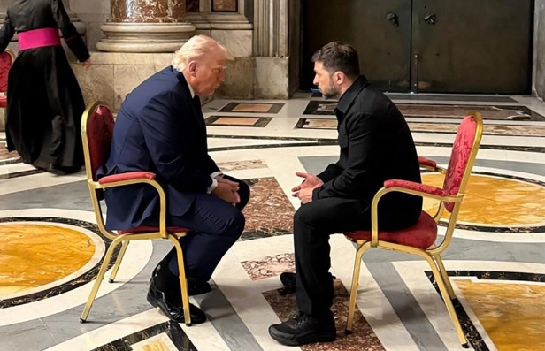 Tramp Zelenski ilə söhbətdən sonra sərt danışdı