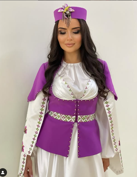 Aysel Teymurzadənin yeni görüntüsü AĞILLARI BAŞDAN ALDI - FOTOLAR