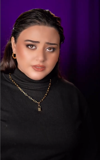 Almaxanım Əhmədlidən YENİ FOTOLAR