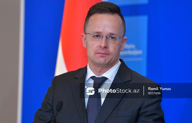 Peter Siyarto: "Hər bir qarşıdurmanın sona çatması bütün dünya üçün yaxşı xəbərdir"